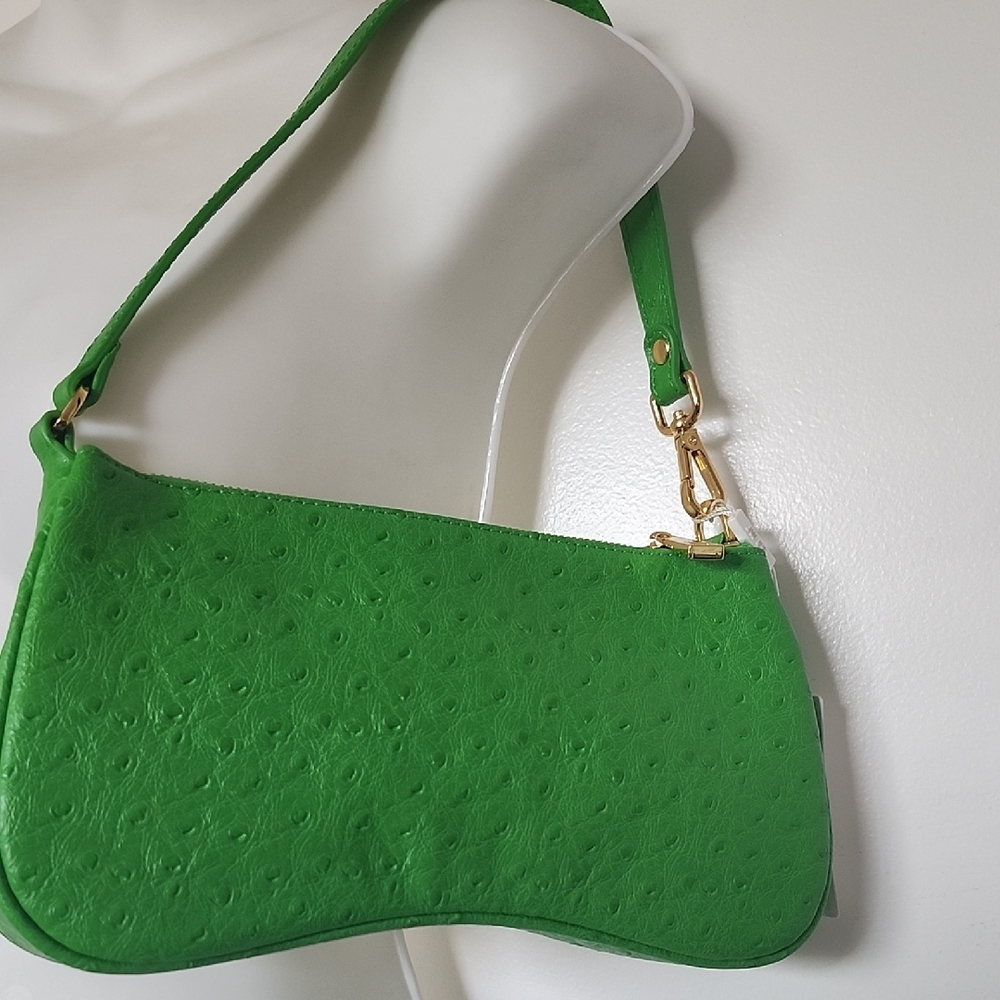 Vibrant Green Textured Shoulder Bag with Gold Hardware